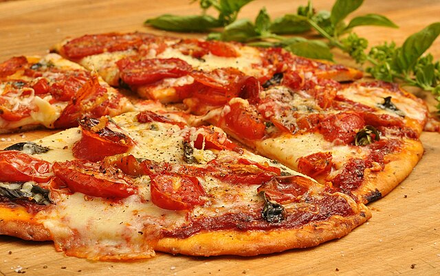 10 Most Popular and Famous Types of Pizza